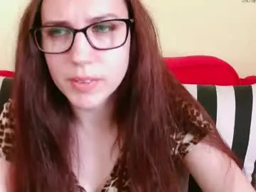 Chaturbate Sex Cam of emilyhotflirt
