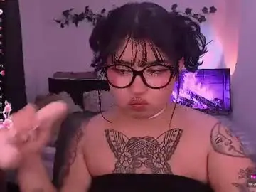 Chaturbate Sex Cam of ginmeowuwu