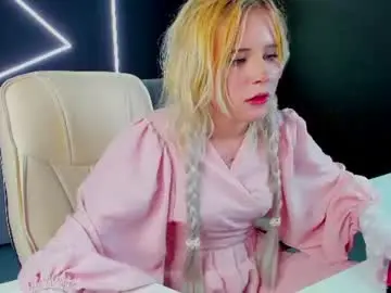 Chaturbate Watch Live Sex Cams of kiki_peach