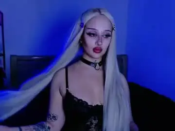 Chaturbate Watch Live Sex Cams of lolykari