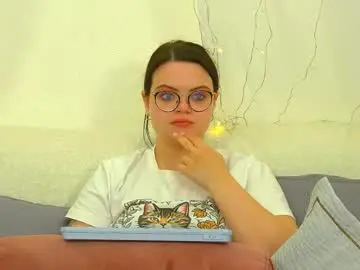 Chaturbate Live Sex Cam of romymorales