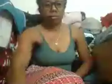 Chaturbate Watch Live Sex Cams of aicha_boobs