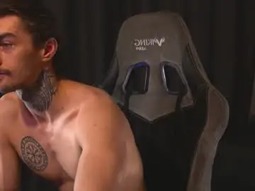 Chaturbate Watch Live Sex Cams of asher_88