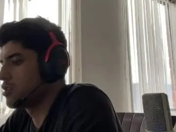 Chaturbate Live Sex Cam of bdever7
