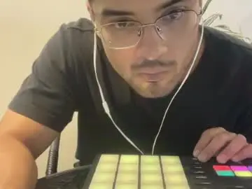 Chaturbate Free Porn Cam of bdever7