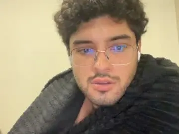 Chaturbate Free Porn Cam of bdever7