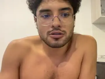 Chaturbate Live Sex Cam of bdever7