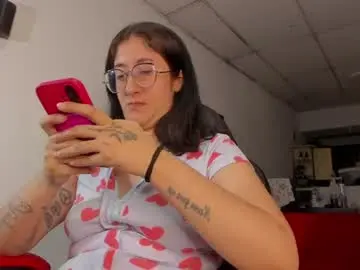Chaturbate Adult Video Chat of tava_tavo_77