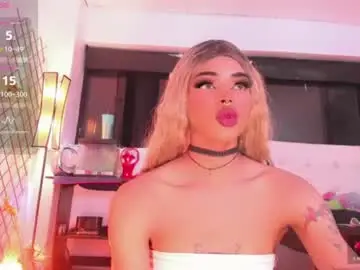 Chaturbate Live Sex Cam of kendra_bailey