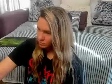 Chaturbate Watch Live Sex Cams of kendra_xx_