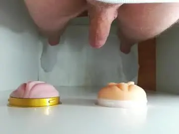 Chaturbate Live Sex Cam of pude90