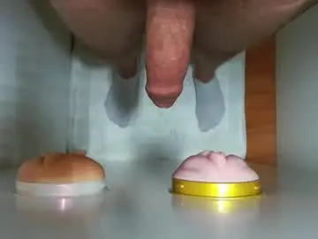 Chaturbate Watch Live Sex Cams of pude90