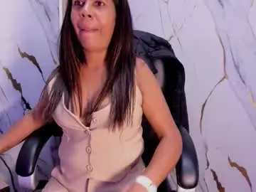 Chaturbate Sex Chat of shinefoxx