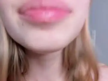 Chaturbate Adult Video Chat of capricemarileen