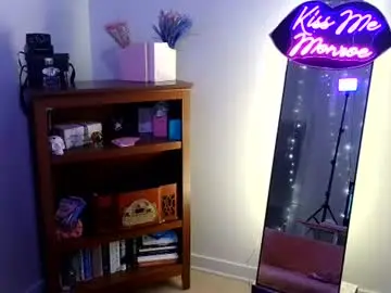 Chaturbate Sex Chat of kiss_me_monroe