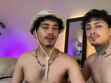 Chaturbate Sex Chat of noah_and_steven