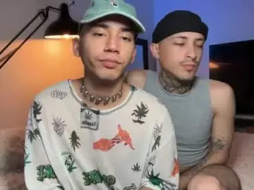 Chaturbate Free Porn Cam of noah_and_steven