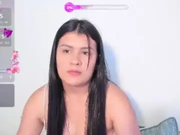 Chaturbate Live Sex Cam of elalove_