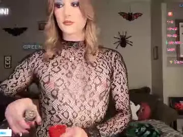 Chaturbate Sex Cam of greenxxxqueen