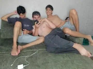 Chaturbate Sex Chat of pelusos_mens