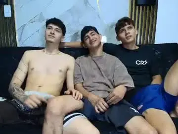 Chaturbate Sex Chat of pelusos_mens