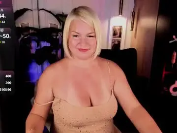 Chaturbate Live Sex Cam of yolanda_kiss