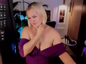 Chaturbate Live Sex Cam of yolanda_kiss