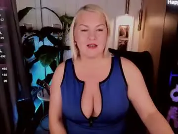 Chaturbate Watch Live Sex Cams of yolanda_kiss