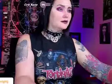 Chaturbate Watch Live Sex Cams of emmybrightj_