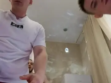 Chaturbate Free Live Porn of holiday_boys