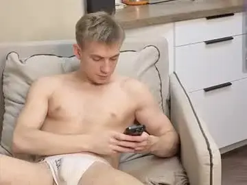 Chaturbate Nude Webcam of holiday_boys