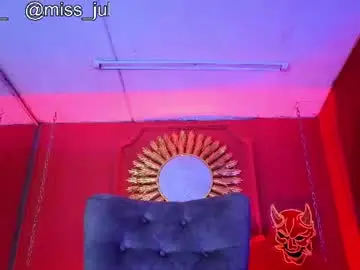 Chaturbate Free Porn Cam of julieta_russell