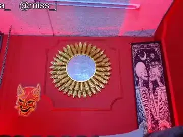 Chaturbate Sex Cam of julieta_russell