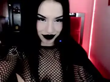 Chaturbate Free Live Porn of emearld_black