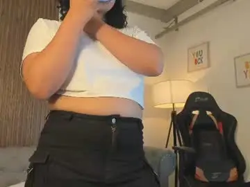 Chaturbate Free Porn Cam of sammybrunette1