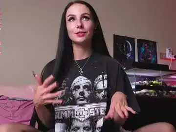 Chaturbate Live Sex Cam of yaraliebe