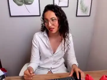 Chaturbate Live Porn of anamariam1