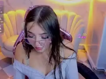 Chaturbate Watch Live Sex Cams of eidelin_b