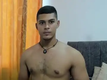Chaturbate Live Sex Cam of iamdylan777