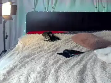 Chaturbate Live Sex Cam of jesikalooove