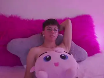 Chaturbate Live Porn of tommy_blue1