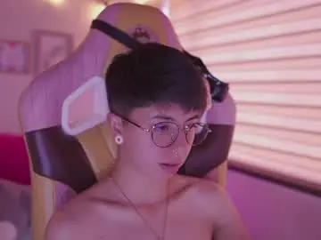 Chaturbate Sex Chat of tommy_blue1