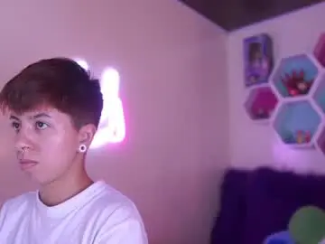 Chaturbate Live Sex of tommy_blue1