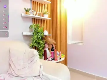 Chaturbate Free Live Porn of anni_petite_