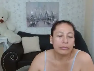 Chaturbate Watch Live Sex Cams of mature_martina_