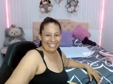 Chaturbate Sex Cam of mature_martina_