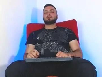 Chaturbate Adult Video Chat of robert_leroy