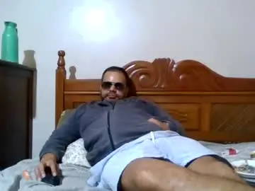 Chaturbate Best live sex cam show of benjamin_anderson