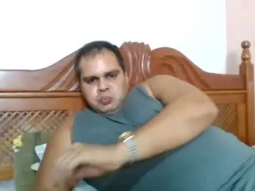Chaturbate Watch Live Sex Cams of benjamin_anderson