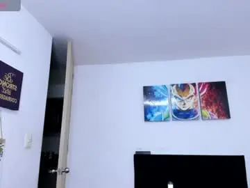 Chaturbate Live Sex Cam of college_muscle_ass